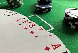 Featured games section on dragon88 slot dashboard showing slots and sportsbook markets